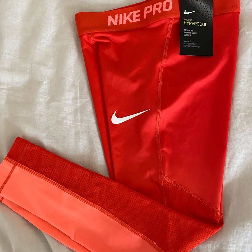 Nike Pro Hypercool Workout Tights